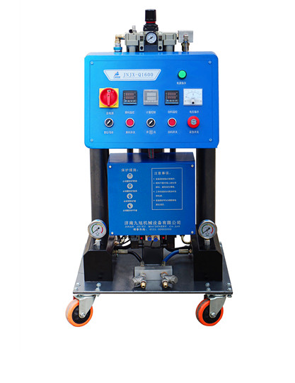 聚氨酯發(fā)泡設(shè)備_JNJX-Q160